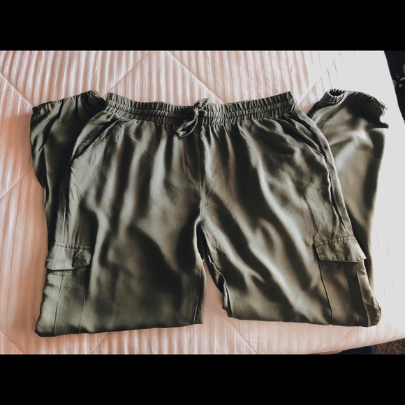 *NWOT* | American Rag | Olive Joggers - Picture 3 of 4